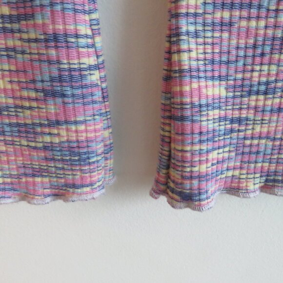 LISA SAYS GAH Josie Pant Ribbed Split Lettuce Hem Spacedye in Berry - Size M - Picture 9 of 13